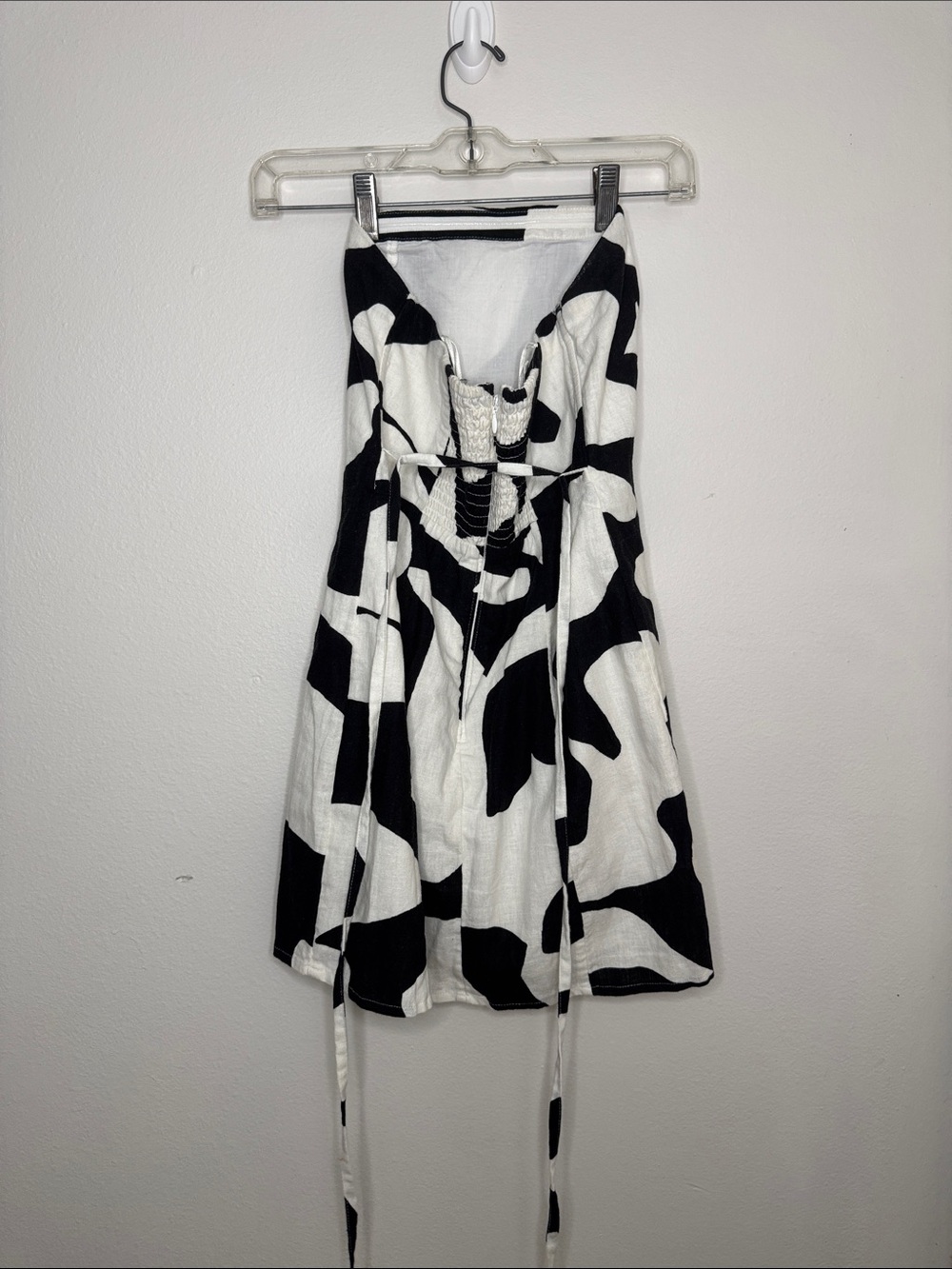Abercrombie & Fitch-Black & White Abstract Print Dress - Picture 3 of 5